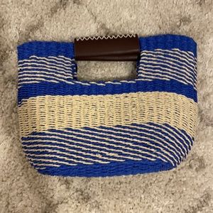 Straw bag
